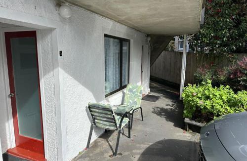 North Dunedin Hotel | Owens Motel