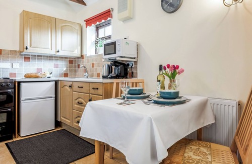 Poole Cottage | Owl's Roost - UK36323