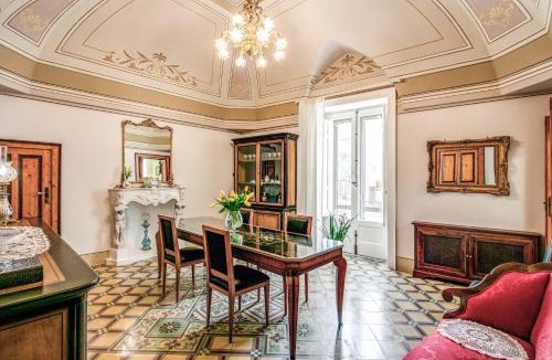 Ostuni Bed & Breakfast | Palazzo Stunis - Dimora di Charme