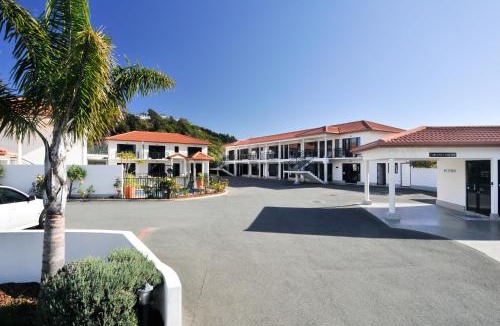 Nelson Hotel | Palms Motel