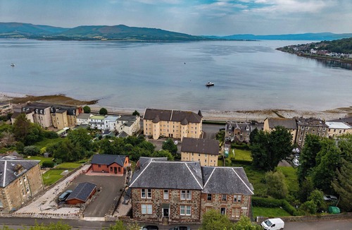 Rothesay Apartment | Panoramic Sea View Apartment in Rothesay Bay