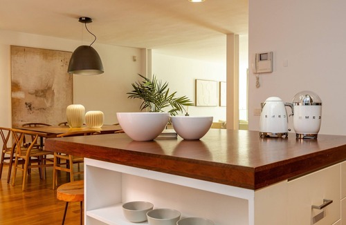 La Llotja-Born House | Paramount Townhouse - Three Bedroom Apartment, Sleeps 6