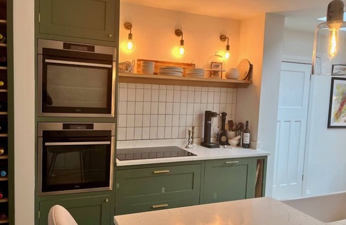 Harpenden House | Pass the Keys | Luxury Family Friendly 3 Bedroom home in Harpenden