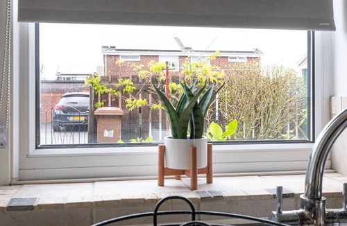 Scunthorpe Apartment | Pass the Keys | Spacious flat