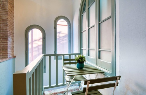Caldes de Malavella Apartment | PATI BLAU 1: Charming Apartment in the Heart of Caldes de Malavella