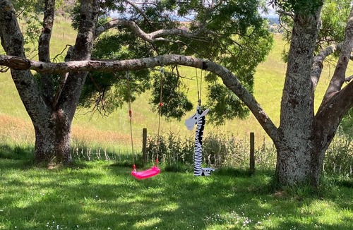 Redwood Valley House | Peace in the countryside, Child/Pet Friendly, Fab Outdoor space + swimming pool