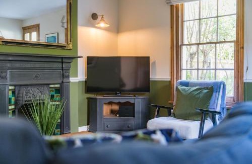 Martin House | Pebble Beach Cottage by Keepers Cottages