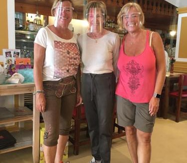 Calella House | Pension Casa Austria