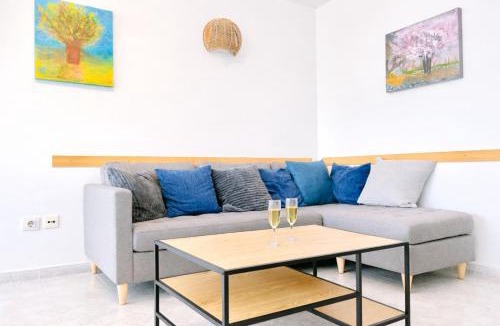 Salionc Apartment | Penthouse - Balcony - Private Beach - Pool