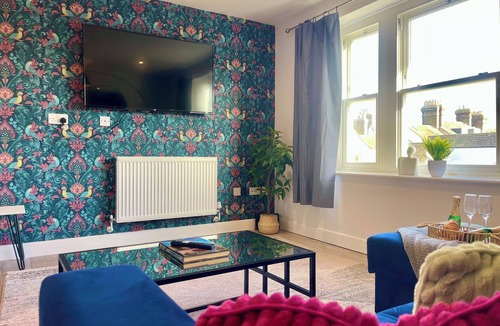 Faversham House | Perfect 5-bedroom House in marvelous Faversham for your stay