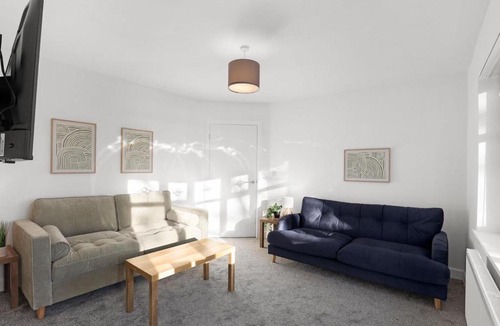 Blyth Apartment | Perfect Booking 5 min Drive To Blyth Beach