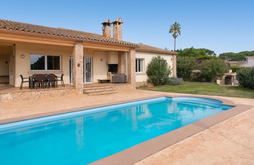 Calonge Ski Chalet | Perfect house in Calonge: Spacious and bright near the sea🌿🏖️