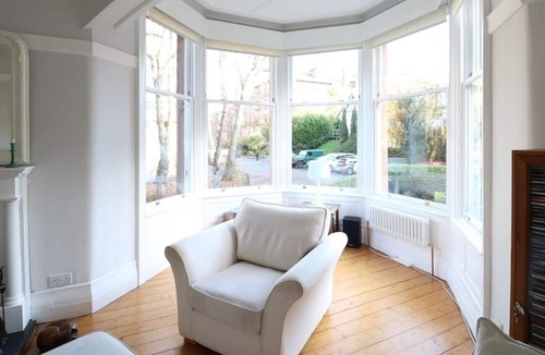 Dowanhill Apartment | Period Deco flat in west end conservation area