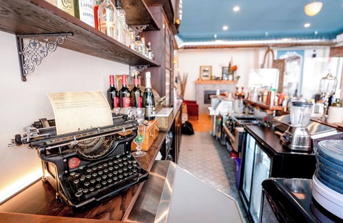 Stratford Hotel | Perth County Inn