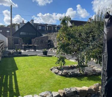 Newton Stewart House | Pink Cottage