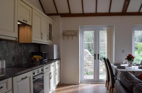Fiddington House | Pipers Stable