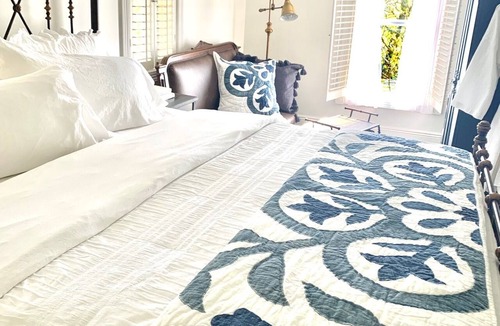 Port Hope House | Plantation House Bed & Breakfast
