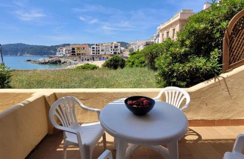 Calella de Palafrugell Apartment | Playa Canadell MAR P primera línea de mar con terraza - WeHost Costa Brava