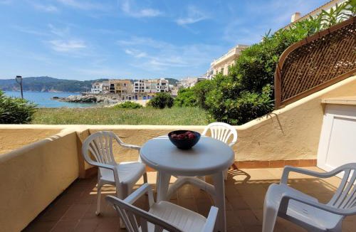 Calella de Palafrugell Apartment | Playa Canadell MAR P primera línea de mar con terraza - WeHost Costa Brava