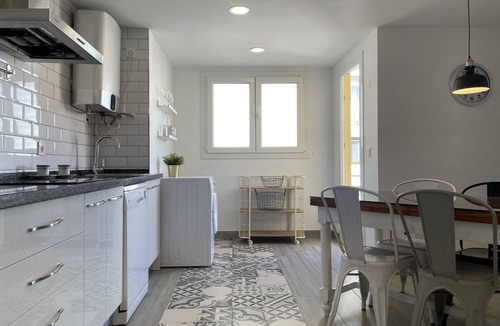 La Malagueta Apartment | Pompidu B