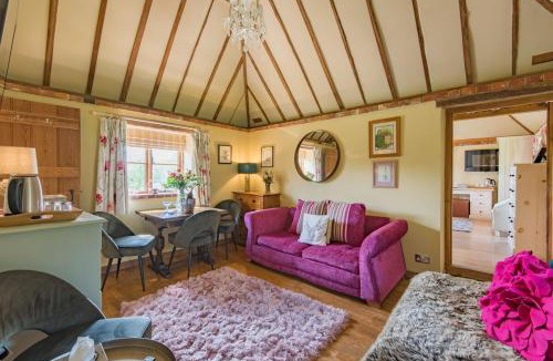 Abbess Roding House | Pond Cottage by Keepers Cottages