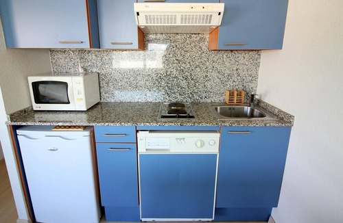 Santa Margarida Apartment | PORT CANIGÓ II 304 -Nice and bright apartment with views on the channels and pool, in Santa Margarita (Roses)