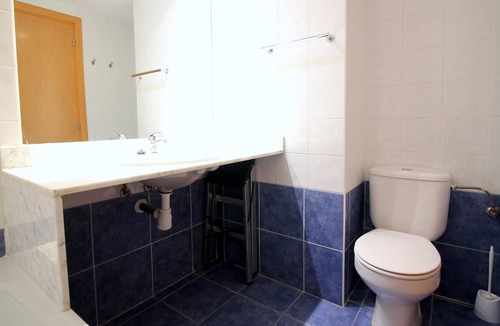 Santa Margarida Apartment | PORT CANIGÓ II 304 -Nice and bright apartment with views on the channels and pool, in Santa Margarita (Roses)