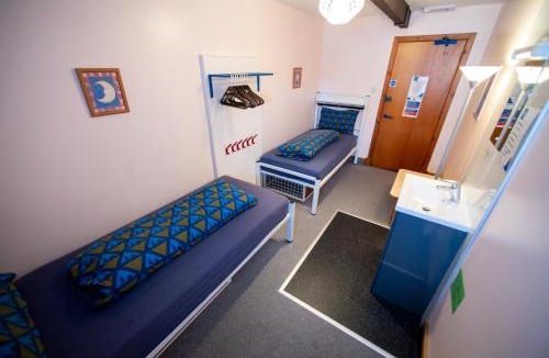 Port Charlotte Hostel | Port Charlotte Youth Hostel