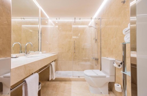 Sol Hotel | Preciados