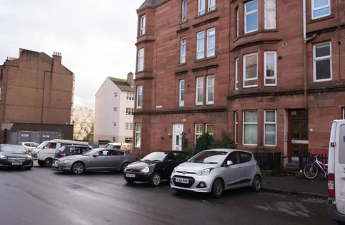 Partick Apartment | Premier - Crathie View Apartment