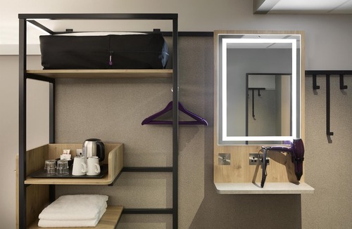 Newton Mearns Hotel | Premier Inn Glasgow Newton Mearns - M77 J4