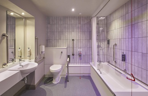 West Thurrock Hotel | Premier Inn Thurrock East