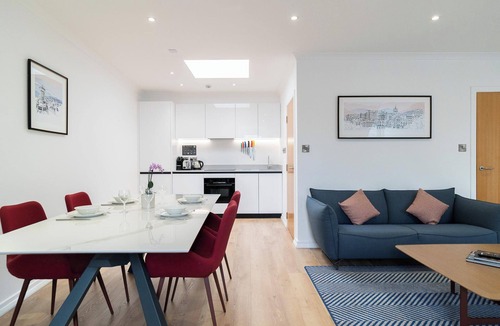 West End Apartment | PREMIER SUITES Edinburgh Fountain Court