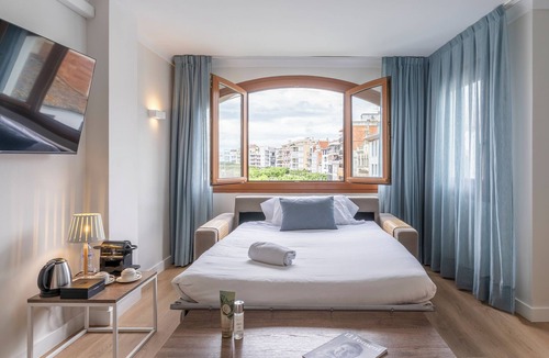 Roses Town Center Hotel | Prestige Mar y Sol