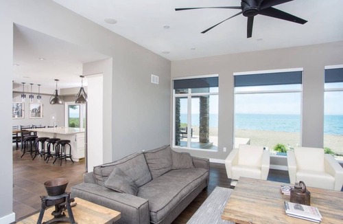 Harwich House | PRIVATE BEACH