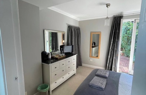 Ellemford Bed & Breakfast | Private en-suite room, self check in (no contact)