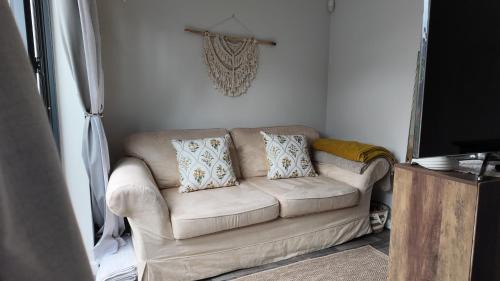Potters Bar House | Private Garden Guest House-Patio and Garden Views