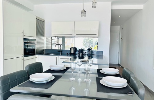 Almadraba-Canyelles Apartment | Private residence located directly Creek Almadrava, with access to the beach and the Coast
