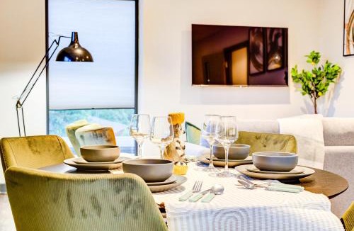Cann Hall Apartment | Private & Stylish 2 bedroom London Apartment