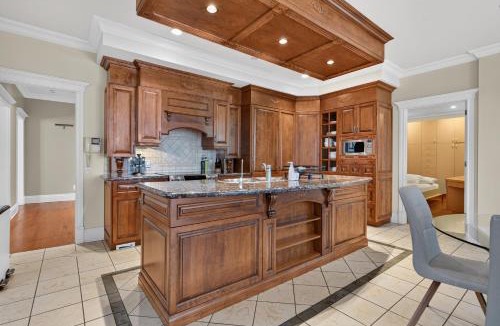 Laval Villa | Private Waterfront Villa 9 BR Peaceful