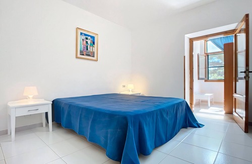 Chiesiola Resort | Property in a Holiday Village 'Baia Falcone - Standard 301' with Sea View and Air Conditioning