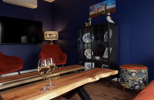 Kirkwall House | Puffin Cove - luxury accommodation near central Kirkwall