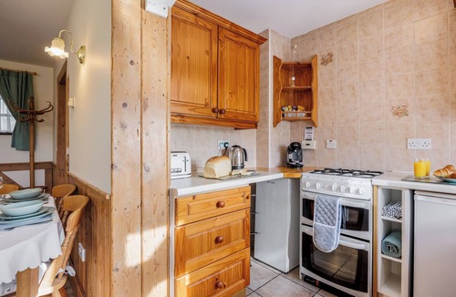 Poole Cottage | Purbeck View - UK36320