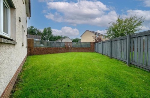 Pitreavie Apartment | Pure Apartments Commuter- Dunfermline South