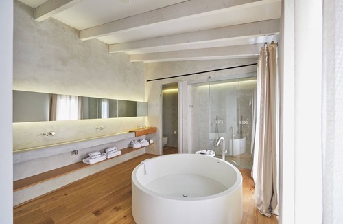 La Llotja-Born Hotel | Puro Oasis Urban Hotel