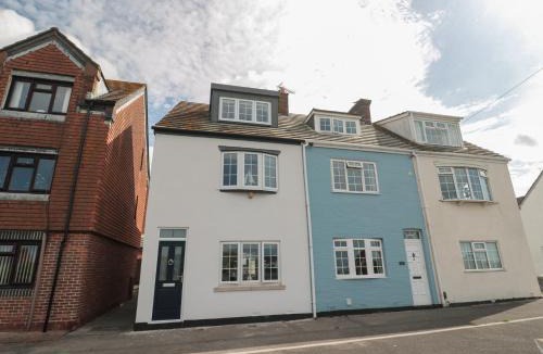 Poole House | Quay Cottage - Sea View