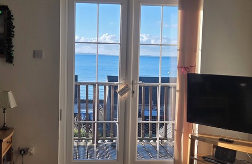 Port William Cottage | Quiet location ideal to recharge your batteries Beautifull sunsets