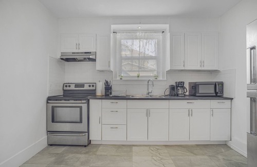 Thorold Apartment | Quiet Oasis near Niagara Falls, Ontario, Canada