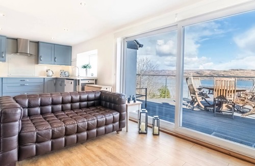 Tighnabruaich Cottage | Quiet village location with stunning loch views, sleeps 6