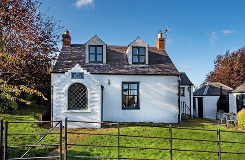 Kirk Yetholm Cottage | Quirky Historic Cottage in the Scottish Borders